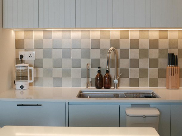 Surface Art porcelain tile